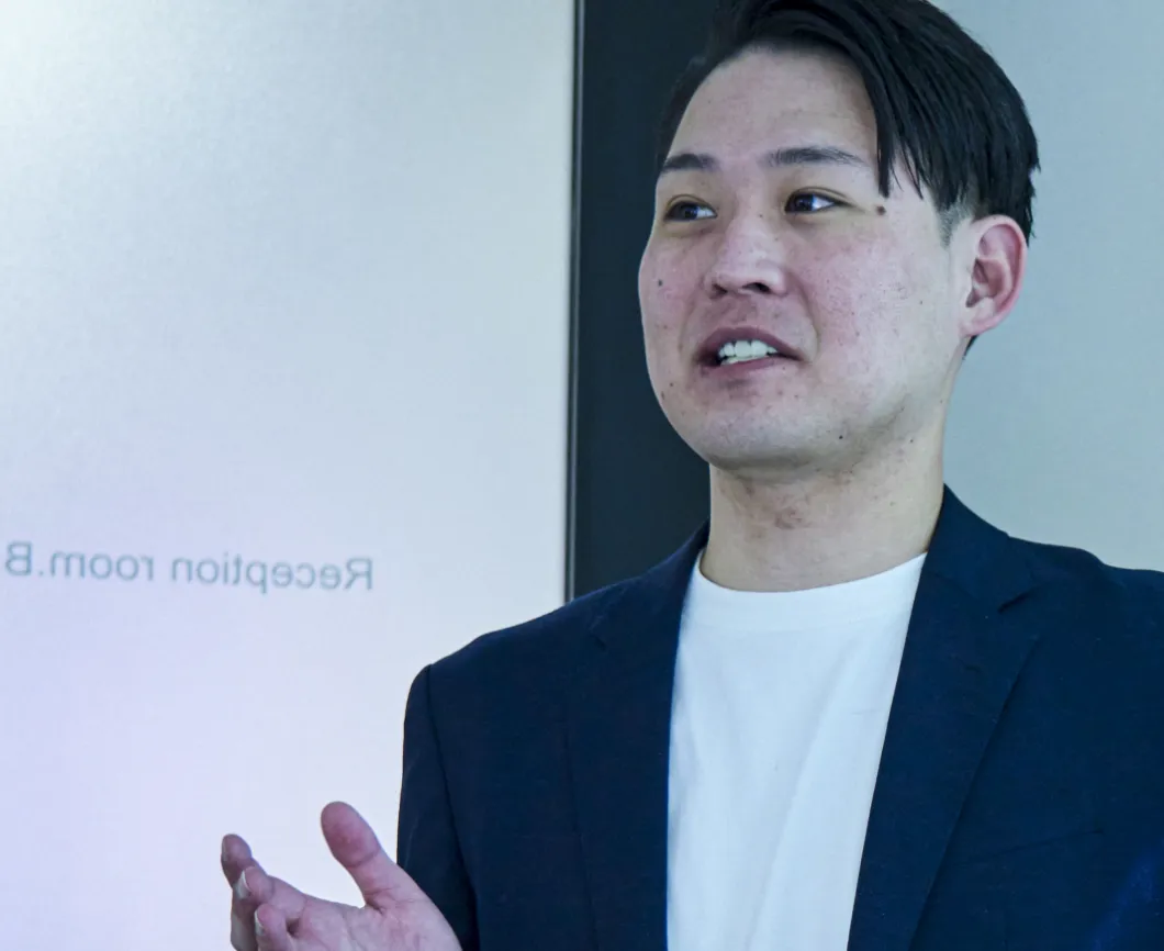 写真：プレゼンをしている様子